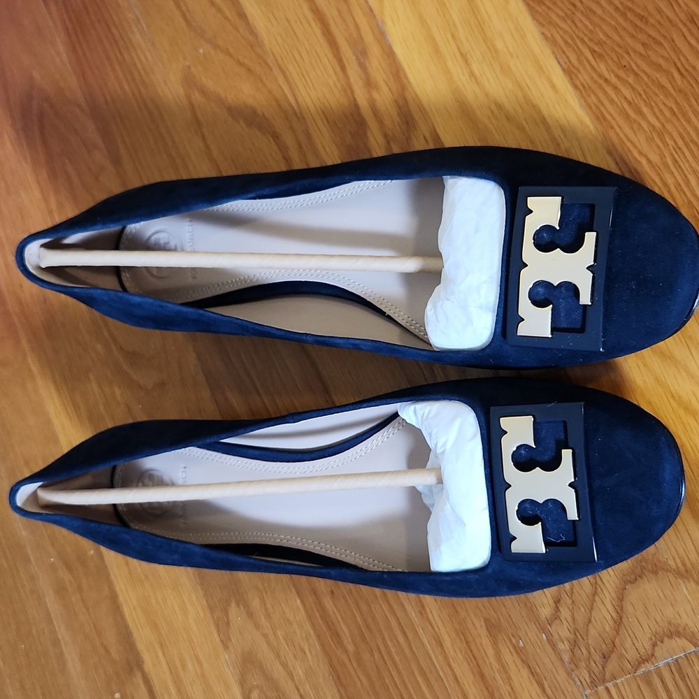 Tory Burch Navy Blue Suede Flats with Gold Logo